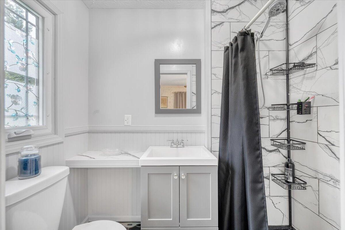 6796 Charlemont Road Goode, VA 24556 - Photo 28 of 78 29-MIB08803