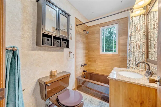 $459,000 | 6796 Charlemont Road, Goode, VA 24556