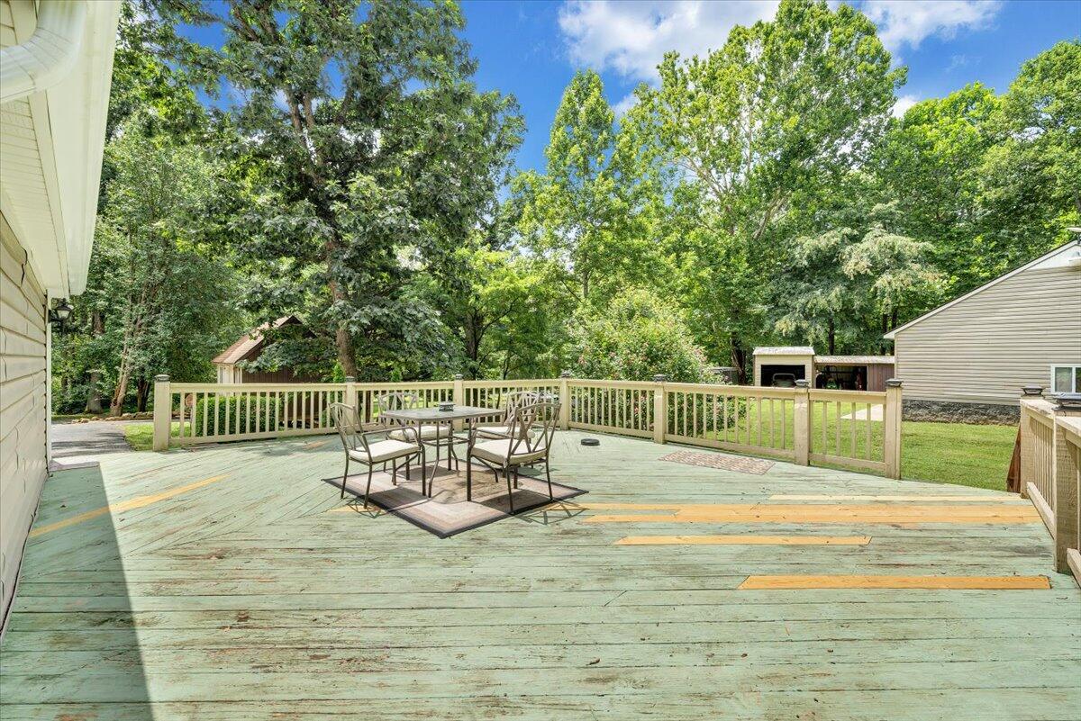 6796 Charlemont Road Goode, VA 24556 - Photo 53 of 78 53-MIB08863