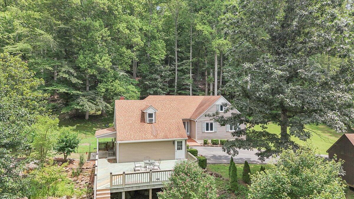 6796 Charlemont Road Goode, VA 24556 - Photo 73 of 78 79-DJI_20250718132954_0032_D