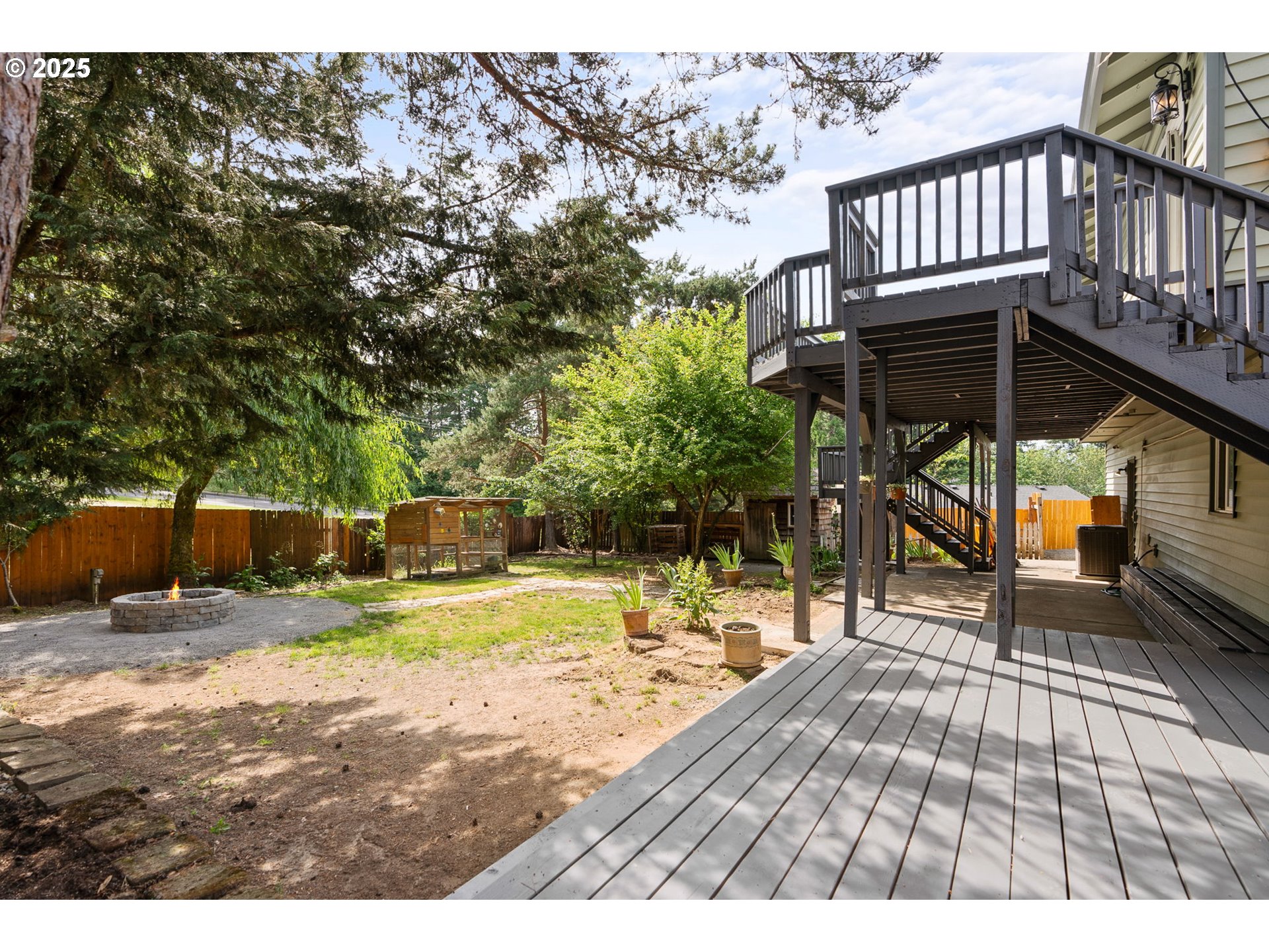 1472 Southwest 14th Street Gresham, OR 97080 - Photo 22 of 32 a view of a backyard with sitting area