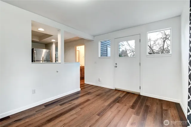 $3,000 | 4180 244th Place Southeast, Sammamish, WA 98029