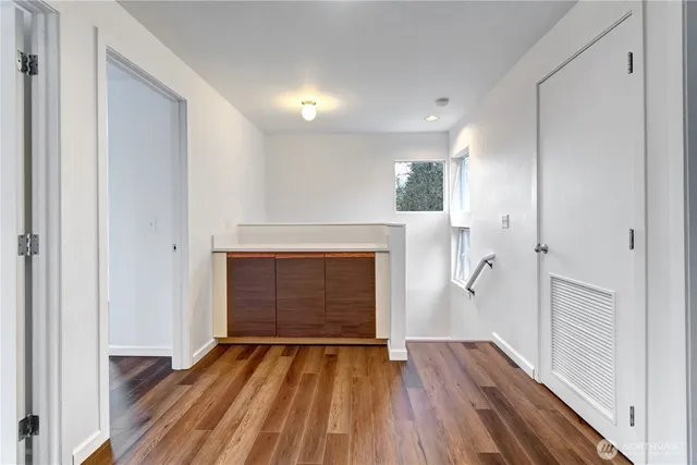 $3,000 | 4180 244th Place Southeast, Sammamish, WA 98029