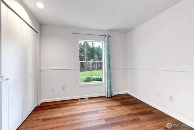 $3,000 | 4180 244th Place Southeast, Sammamish, WA 98029