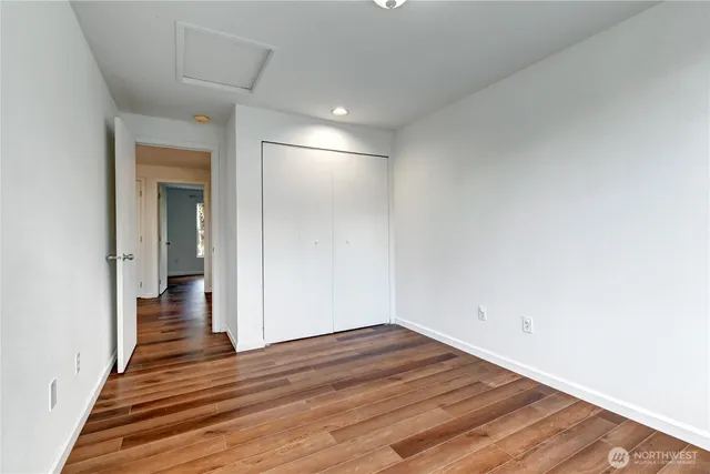 $3,000 | 4180 244th Place Southeast, Sammamish, WA 98029