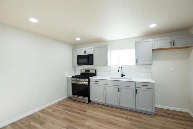 $449,900 | 521 Imperial Avenue, Modesto, CA 95358