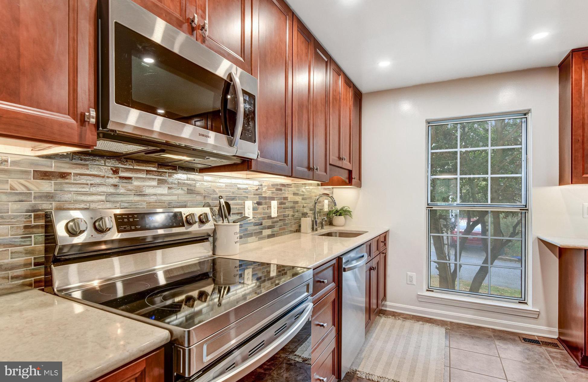 5950 Powell's Landing Road Burke, VA 22015 - Photo 5 of 40 Handsome Updated Kitchen