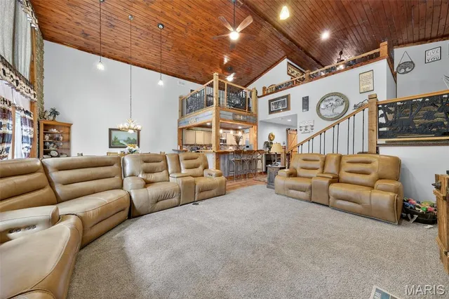 $669,000 | 45 Blue Line Lane, Silex, MO 63377