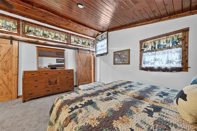 $669,000 | 45 Blue Line Lane, Silex, MO 63377