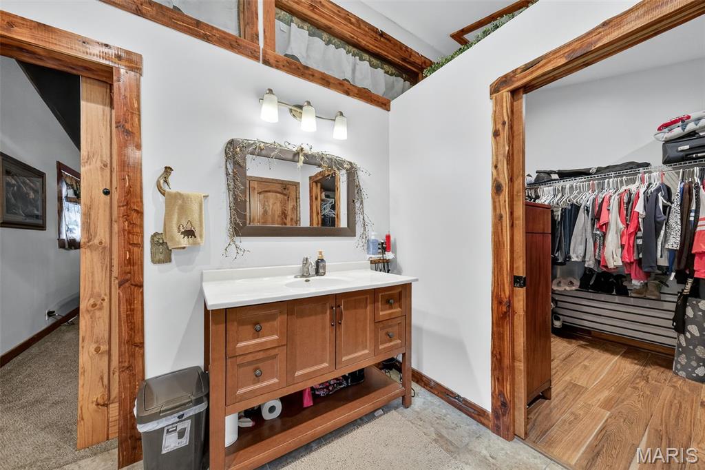 45 Blue Line Lane Silex, MO 63377 - Photo 37 of 56