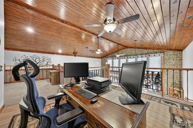 $669,000 | 45 Blue Line Lane, Silex, MO 63377