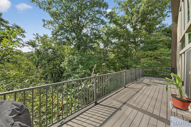 $669,000 | 45 Blue Line Lane, Silex, MO 63377