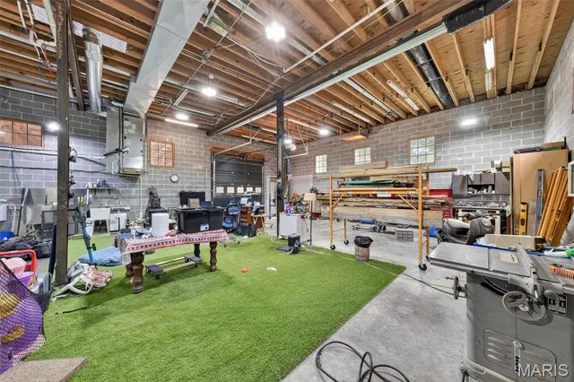 $669,000 | 45 Blue Line Lane, Silex, MO 63377