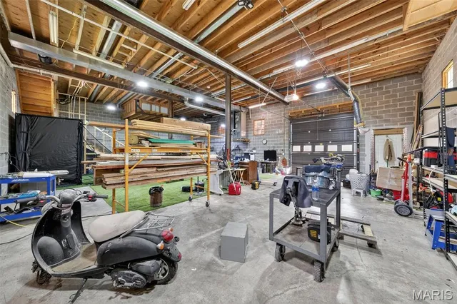 $669,000 | 45 Blue Line Lane, Silex, MO 63377