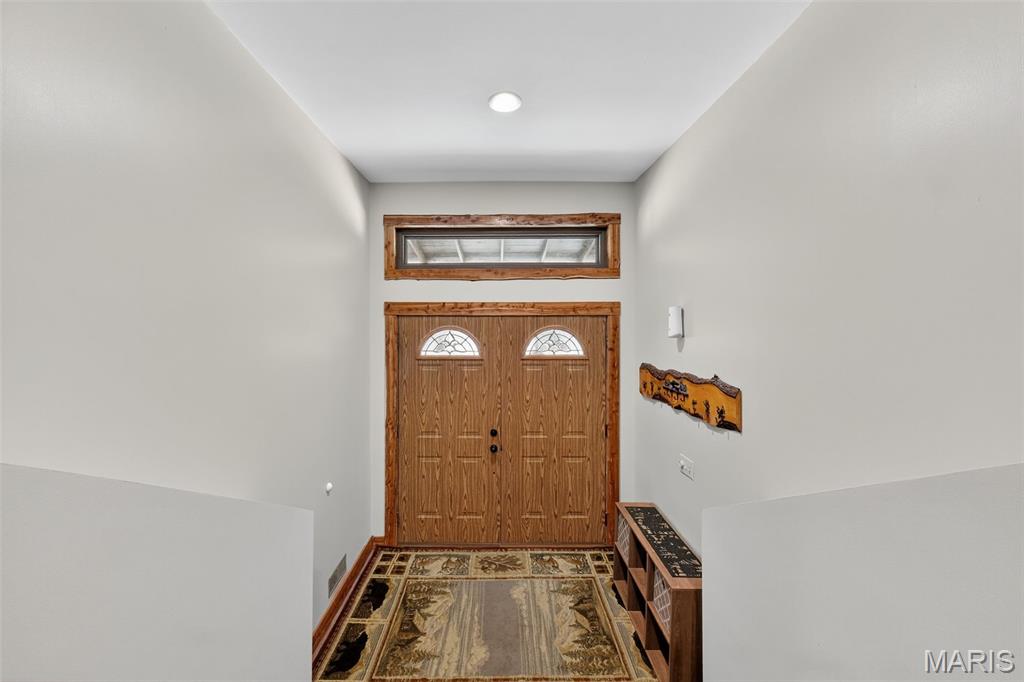 45 Blue Line Lane Silex, MO 63377 - Photo 8 of 56