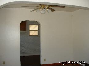 2252 East Adams Street Springfield, IL 62703 - Photo 3 of 8