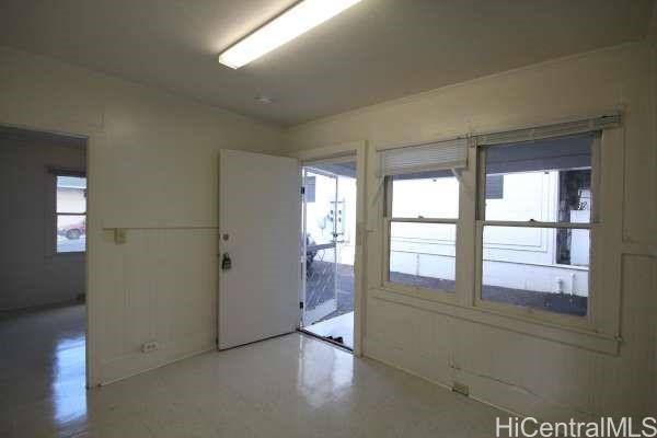 1084 Karratti Lane, Unit A Honolulu, HI 96822 - Photo 4 of 10