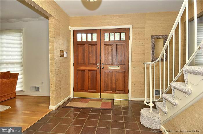 9300 Friars Road Bethesda, MD 20817 - Photo 22 of 29 Interior (General)