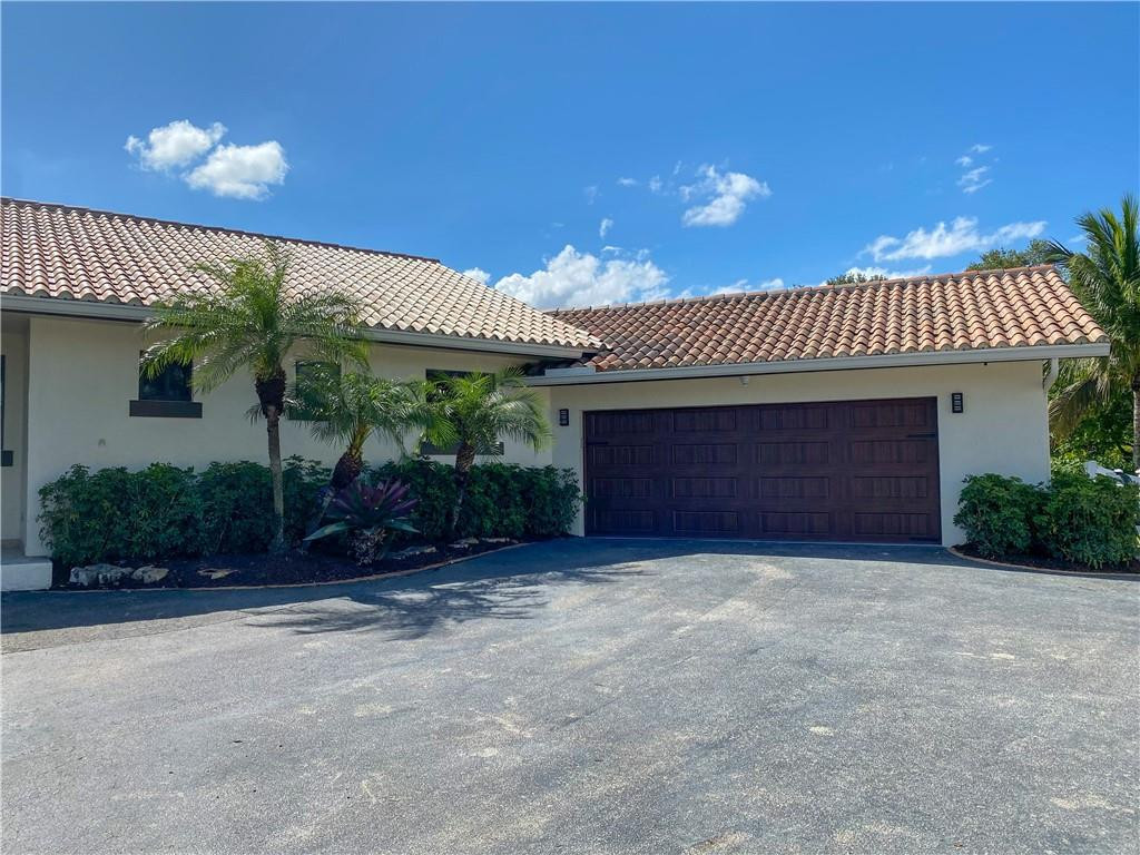 4911 Southwest 173rd Way Southwest Ranches, FL 33331 - Photo 4 of 67 Photo 4