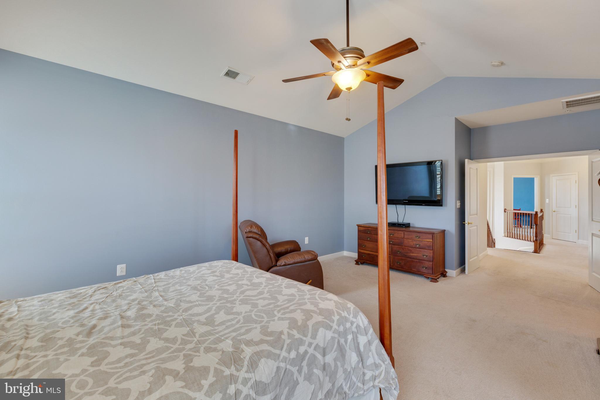 20240 McNamara Road Poolesville, MD 20837 - Photo 35 of 59 Master Bedroom