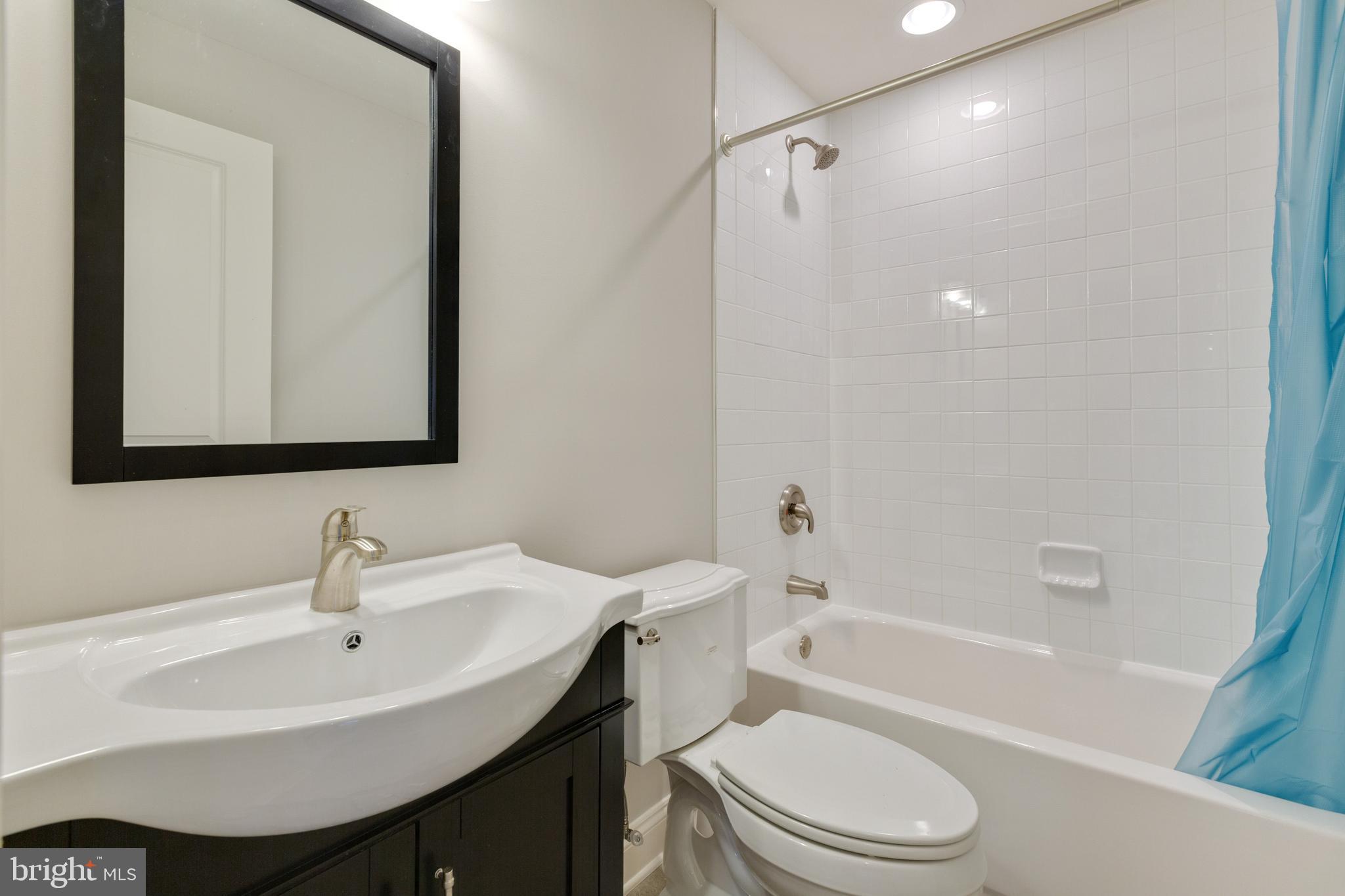 20240 McNamara Road Poolesville, MD 20837 - Photo 40 of 59 Lower Level Full bath