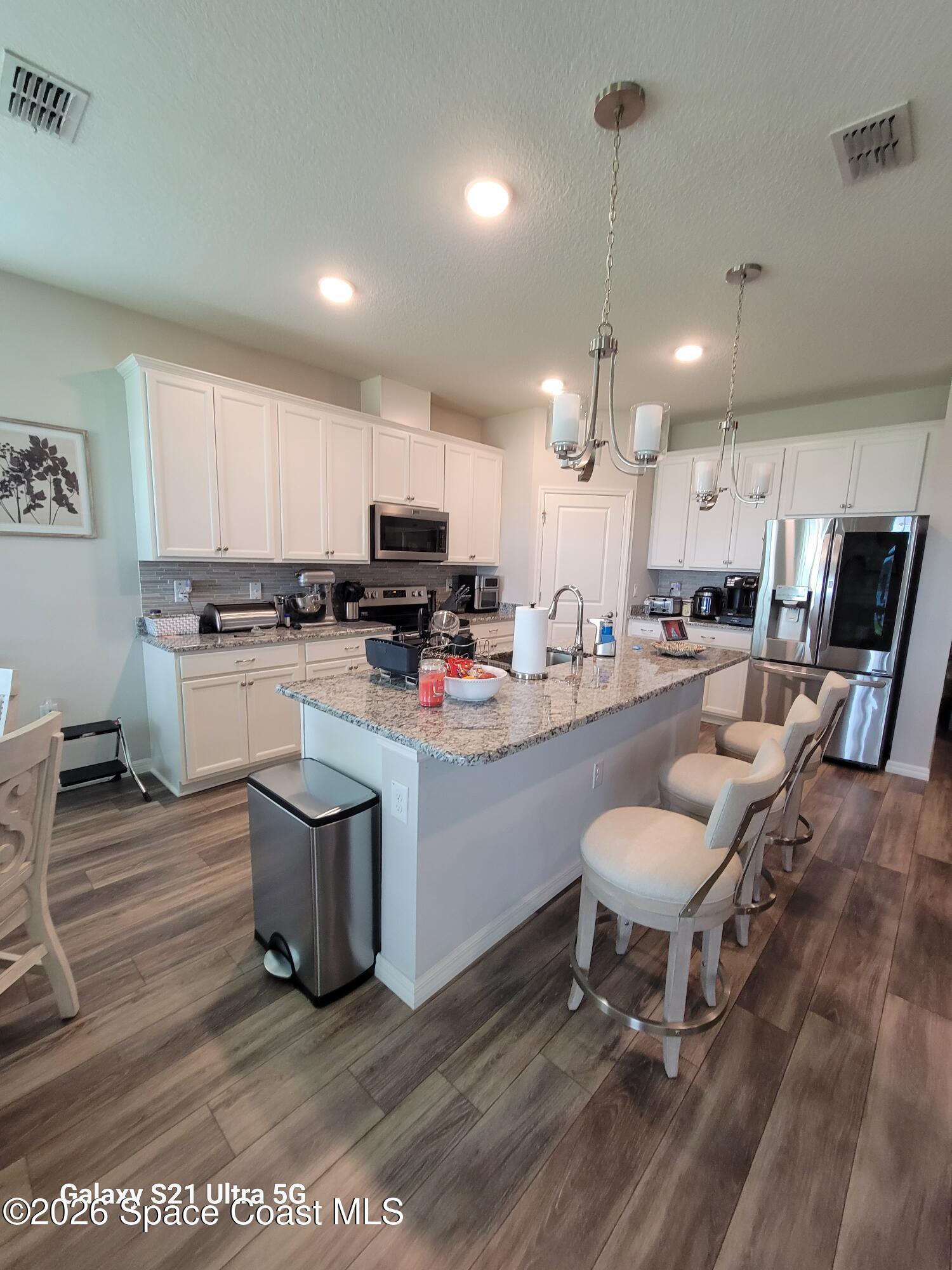 8481 Laguna Circle Micco, FL 32976 - Photo 11 of 46 28