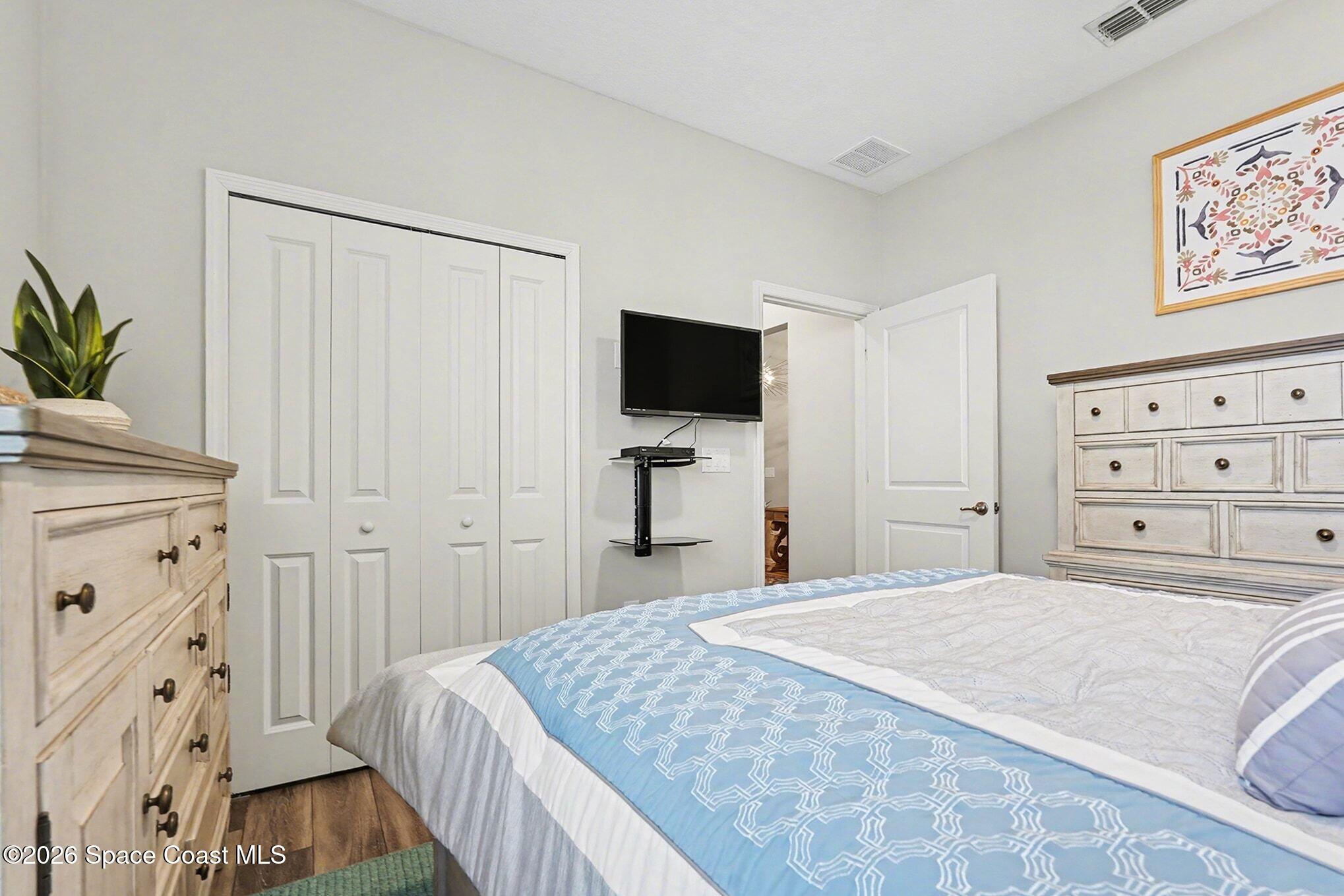 8481 Laguna Circle Micco, FL 32976 - Photo 28 of 46 023_file_9619