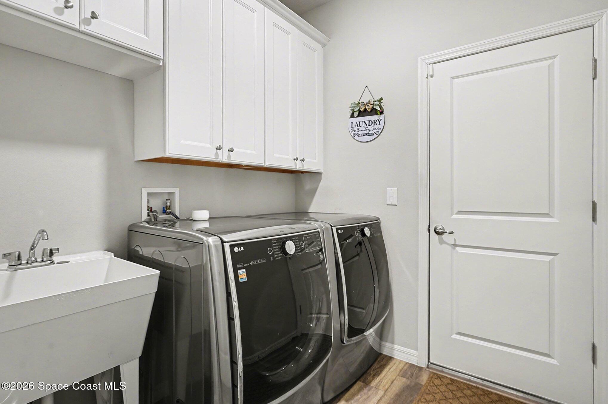 8481 Laguna Circle Micco, FL 32976 - Photo 33 of 46 034_file_2511