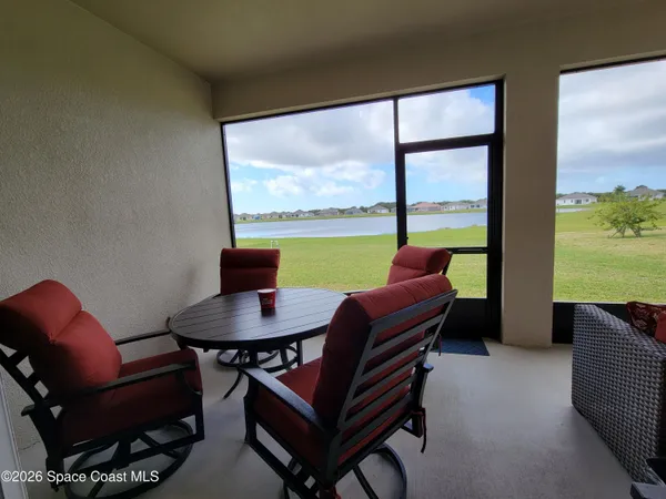 $535,000 | 8481 Laguna Circle, Micco, FL 32976
