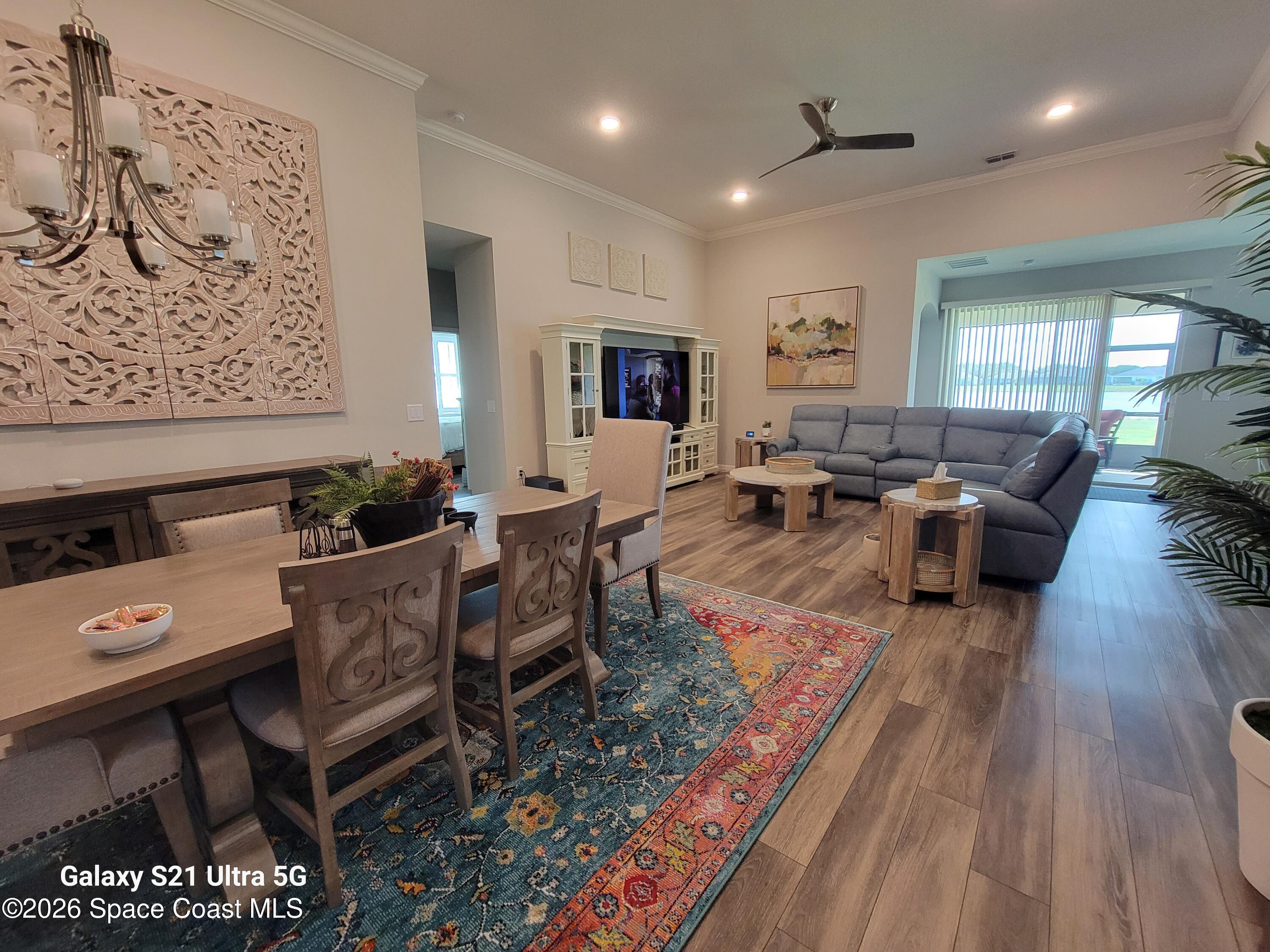 8481 Laguna Circle Micco, FL 32976 - Photo 7 of 46 22