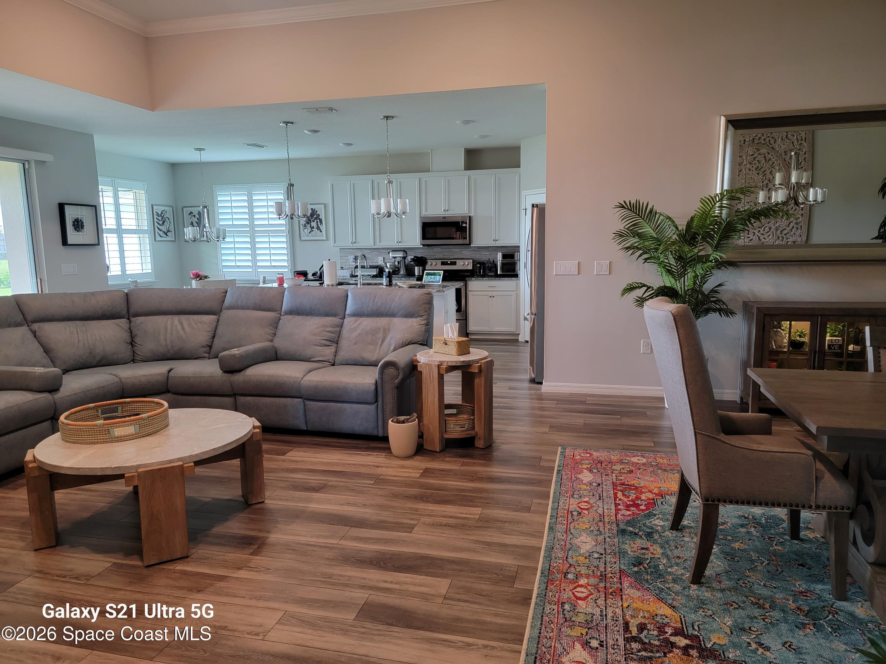 8481 Laguna Circle Micco, FL 32976 - Photo 8 of 46 25
