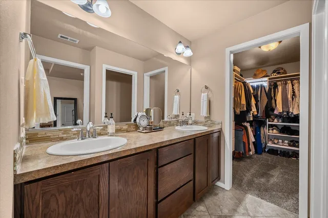 $585,000 | 5515 South Talon Peak Drive, Spokane, WA 99224