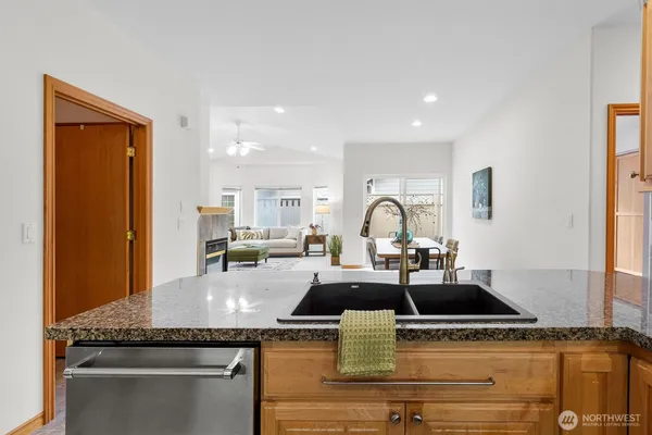 $575,000 | 4667 Majestic Drive, Bellingham, WA 98226