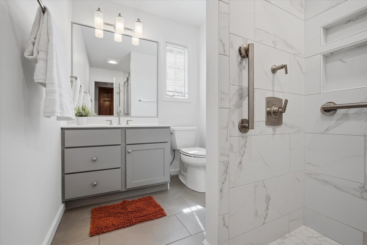 1913 Woodbine Road Bloomington, IL 61704 - Photo 18 of 45