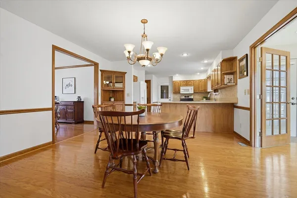 $499,900 | 1913 Woodbine Road, Bloomington, IL 61704