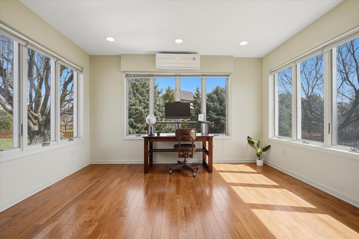 1913 Woodbine Road Bloomington, IL 61704 - Photo 27 of 45