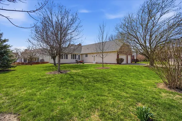$499,900 | 1913 Woodbine Road, Bloomington, IL 61704