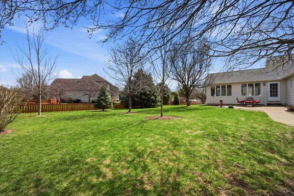 $499,900 | 1913 Woodbine Road, Bloomington, IL 61704