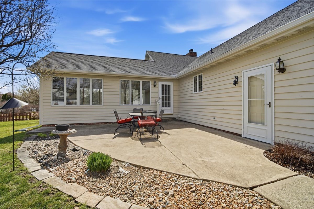 1913 Woodbine Road Bloomington, IL 61704 - Photo 41 of 45