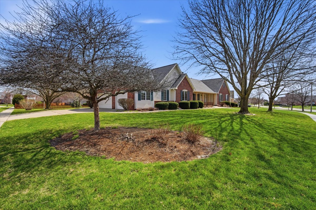 1913 Woodbine Road Bloomington, IL 61704 - Photo 45 of 45