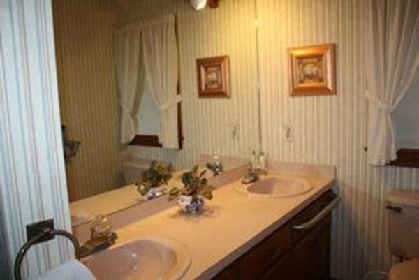 113 Clemence Hill Road Southbridge, MA 01550 - Photo 16 of 29 Gallery Image 16