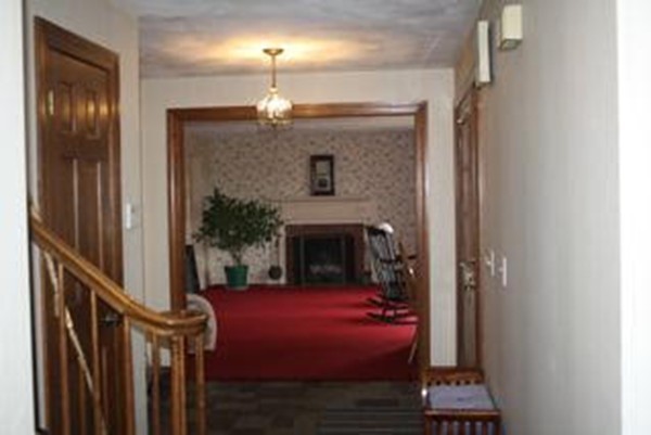 113 Clemence Hill Road Southbridge, MA 01550 - Photo 8 of 29 Gallery Image 8