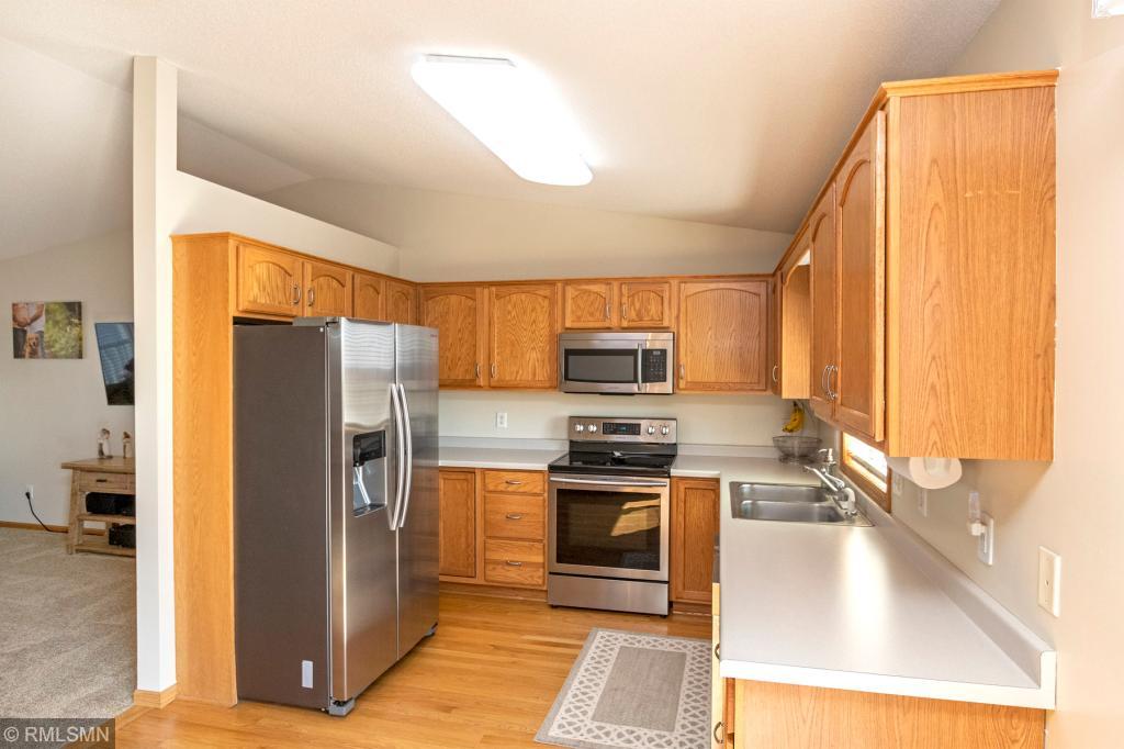 5330 Kingston Place Northwest Rochester, MN 55901 - Photo 12 of 26 Gallery Image 12