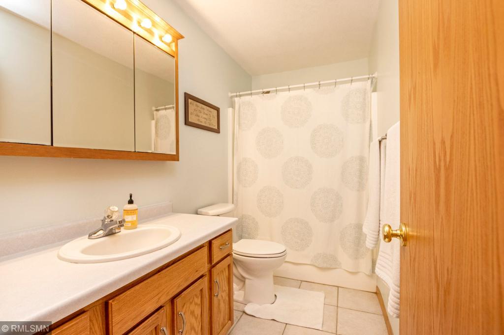 5330 Kingston Place Northwest Rochester, MN 55901 - Photo 13 of 26 Gallery Image 13