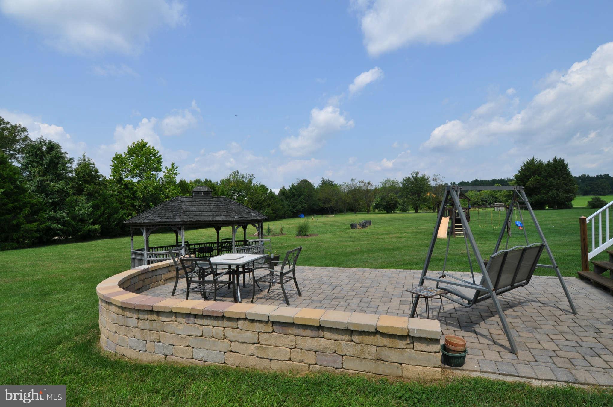 812 Bayard Road Lothian, MD 20711 - Photo 4 of 29 Exterior (General)