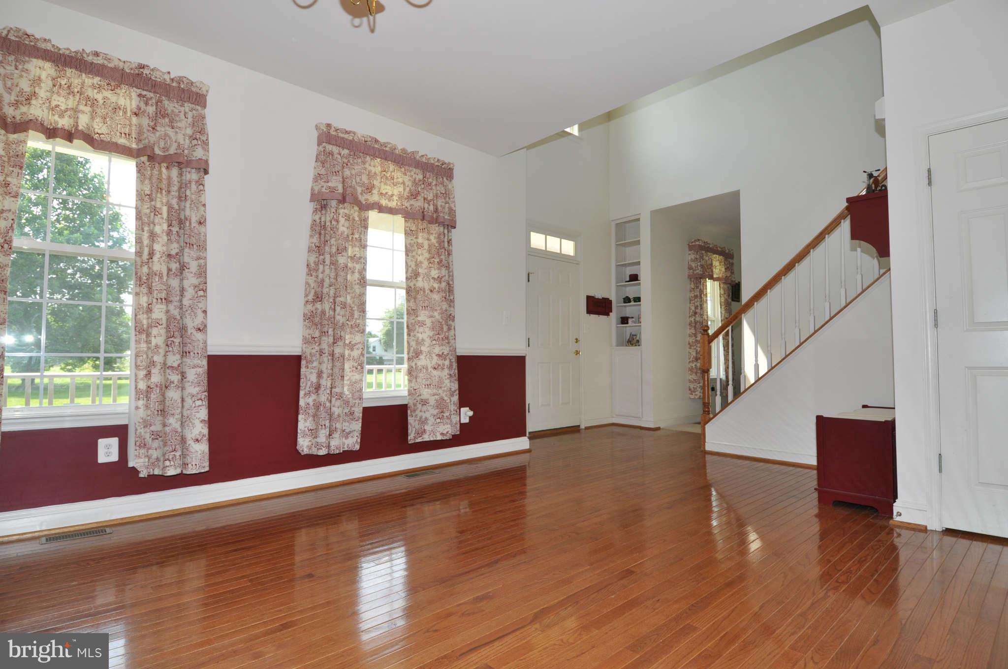 812 Bayard Road Lothian, MD 20711 - Photo 9 of 29 Interior (General)