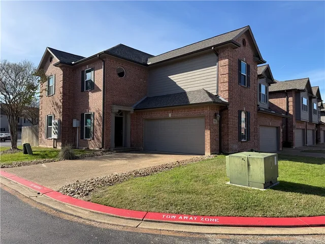 $1,850 | 1425 West Villa Maria Road, Unit 306, Bryan, TX 77801
