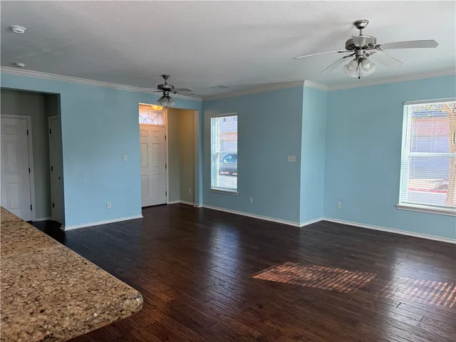 $1,850 | 1425 West Villa Maria Road, Unit 306, Bryan, TX 77801