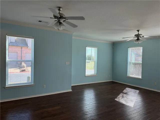 $1,850 | 1425 West Villa Maria Road, Unit 306, Bryan, TX 77801