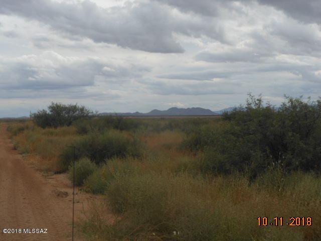 Tbd Wells Fargo Road, Unit 107 Willcox, AZ 85643 - Photo 3 of 5 a view of a lake with an outdoor space